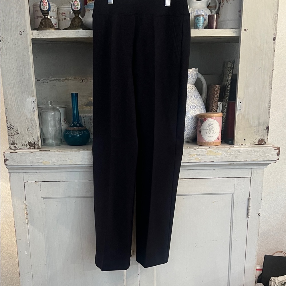 SPANX Black Kick Flare High-Waist Pull On Trousers Size XS // Petite NWT !!!